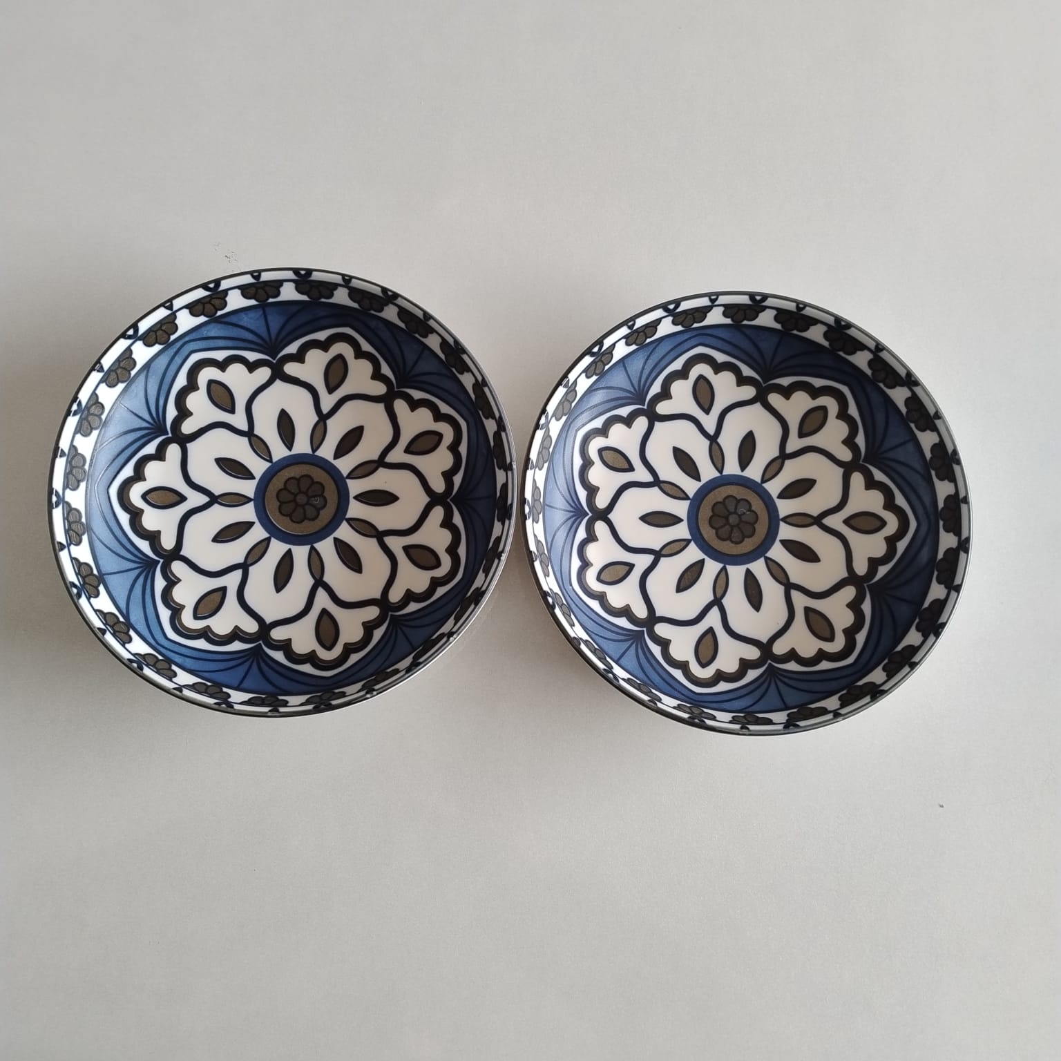 Emerald Fluted Ceramic Handi Bowl